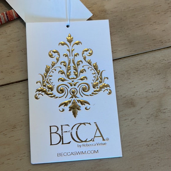 🌴 BECCA Swim Top 🌴Bikini padded beautiful NWT! Size Small - Picture 6 of 10